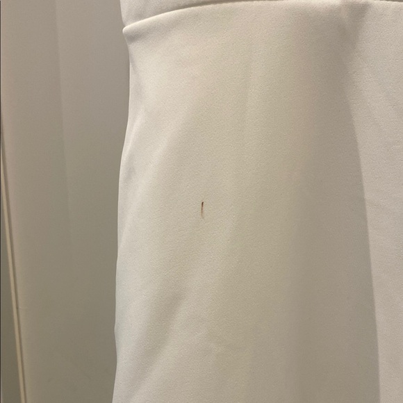 Catchall white floral dress - Picture 3 of 10